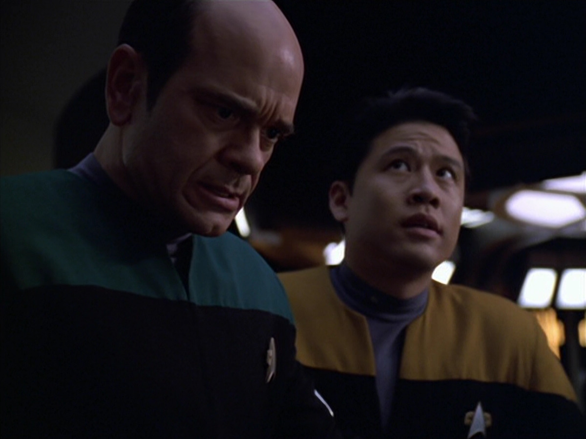 extant_StarTrek_VOY_5x25-Warhead_02868.jpg