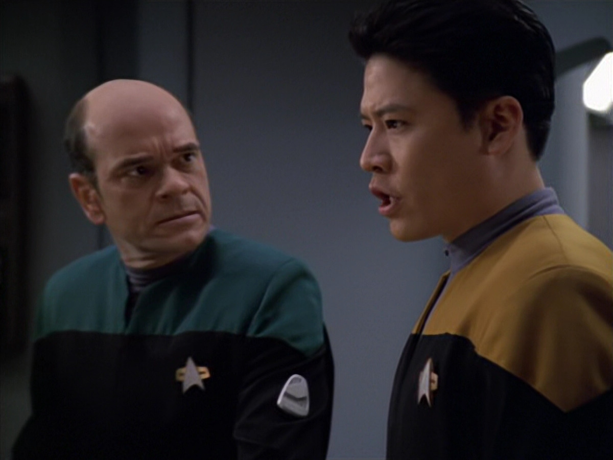 extant_StarTrek_VOY_5x25-Warhead_03184.jpg