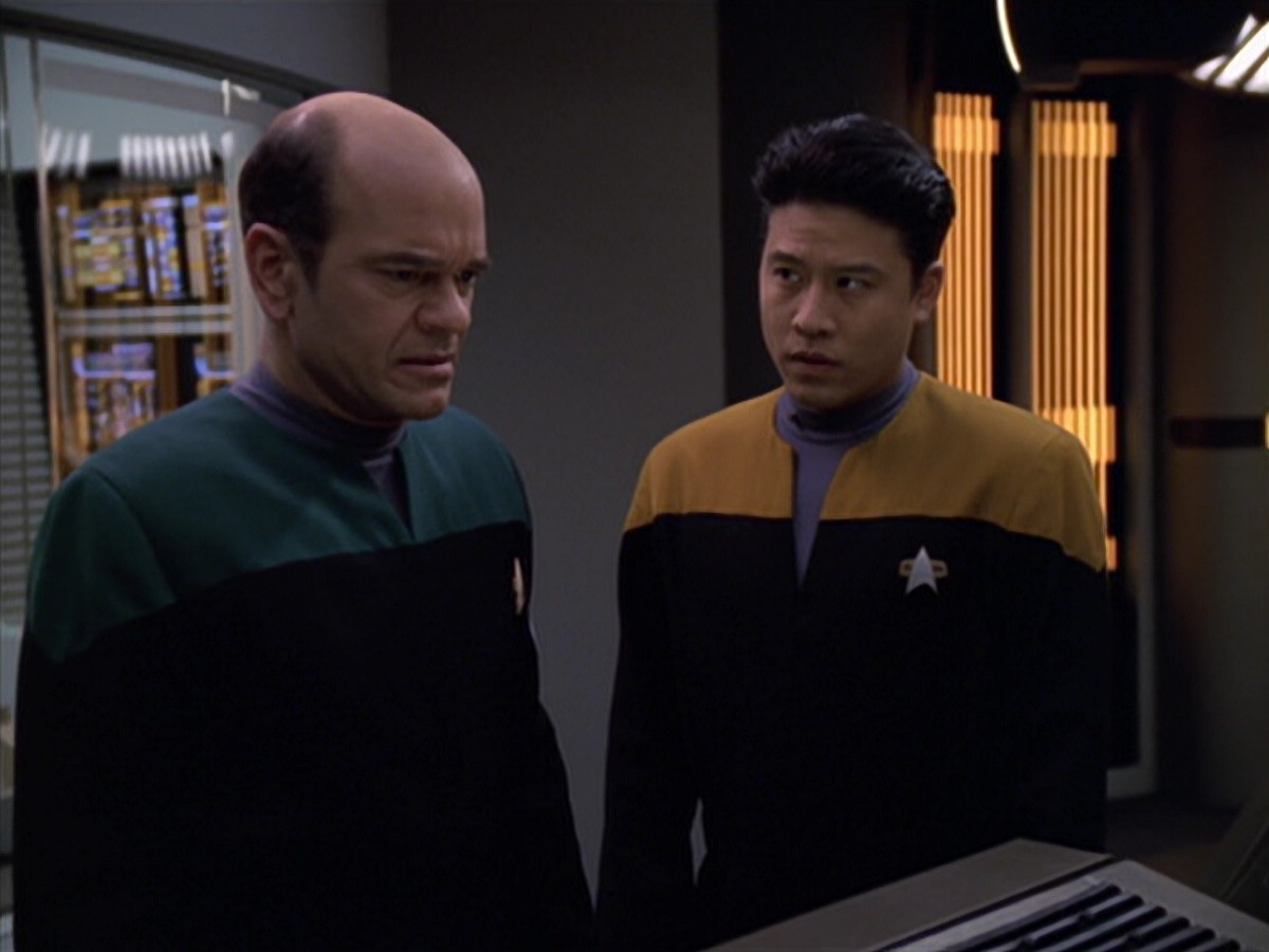 extant_StarTrek_VOY_5x25-Warhead_03257.jpg