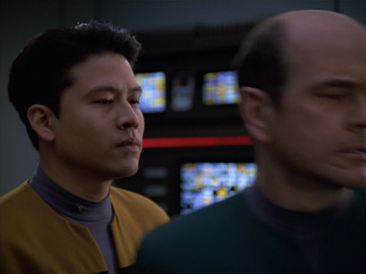 extant_StarTrek_VOY_5x25-Warhead_03350.jpg