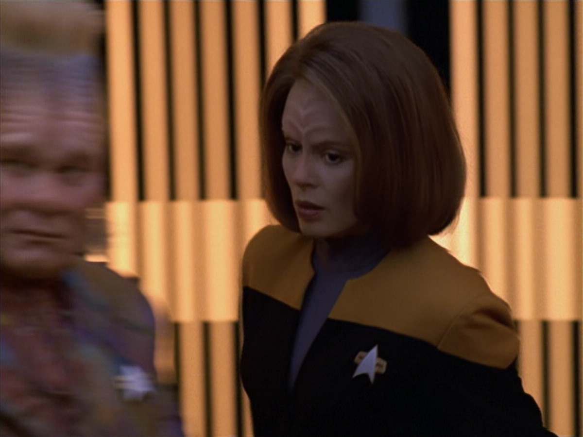 extant_StarTrek_VOY_5x25-Warhead_03460.jpg