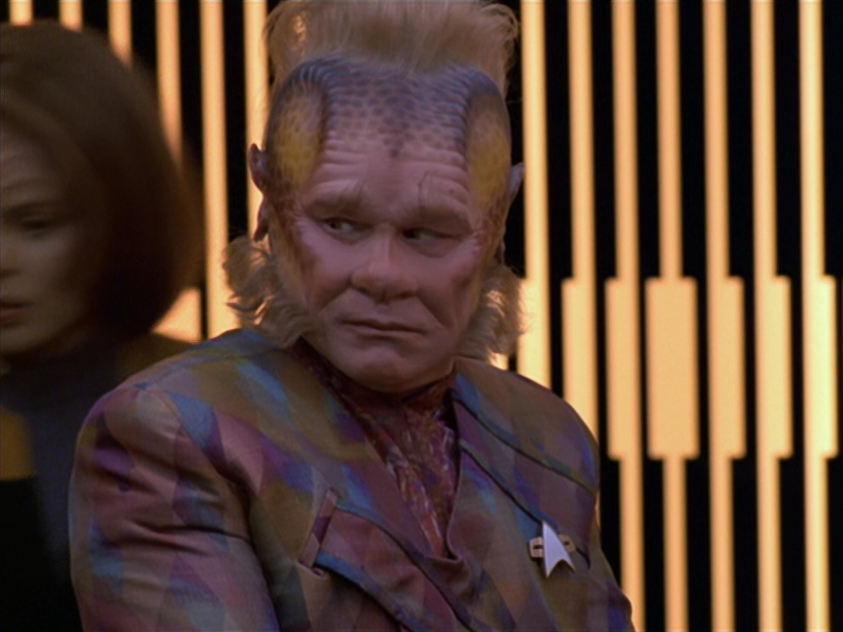 extant_StarTrek_VOY_5x25-Warhead_03461.jpg