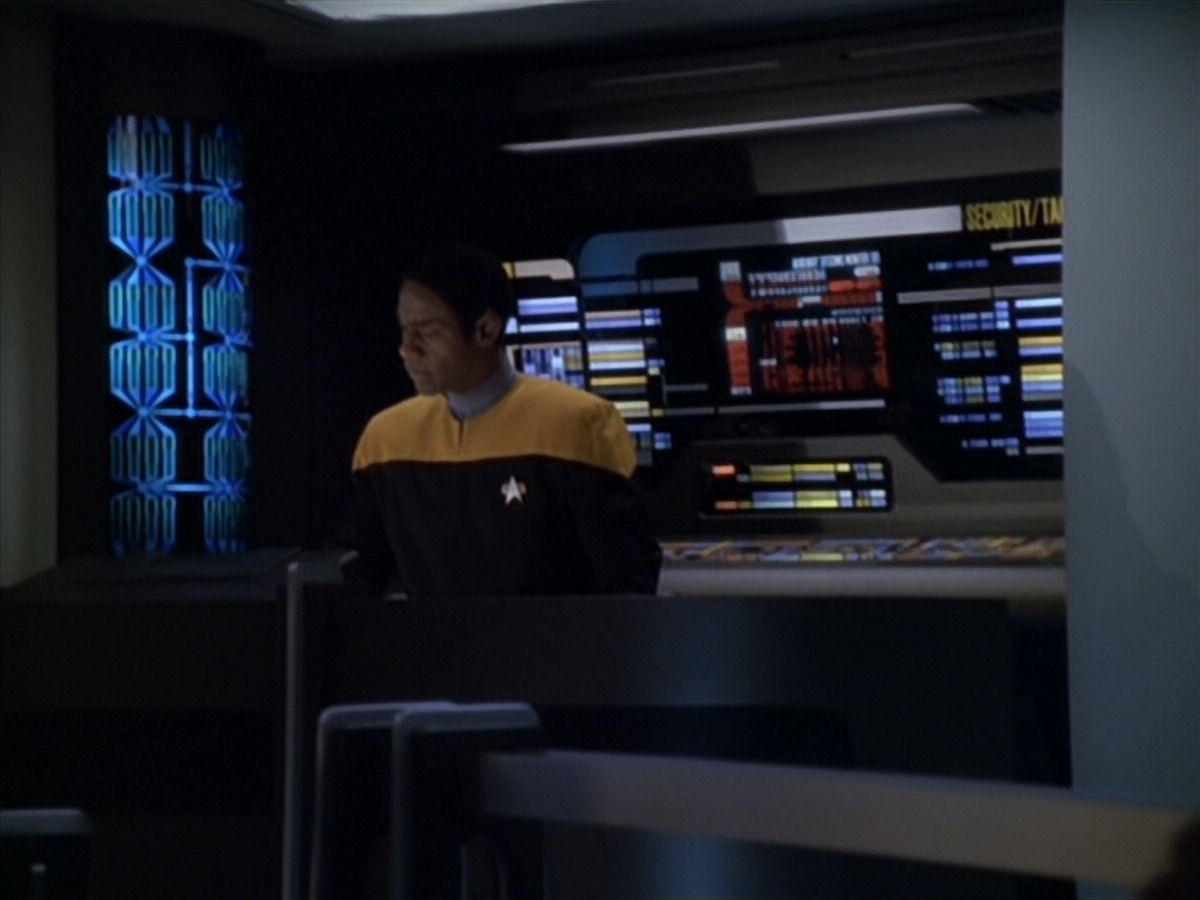 extant_StarTrek_VOY_5x25-Warhead_03578.jpg