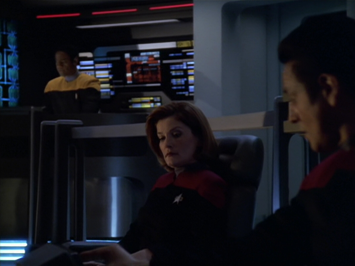 extant_StarTrek_VOY_5x25-Warhead_03583.jpg