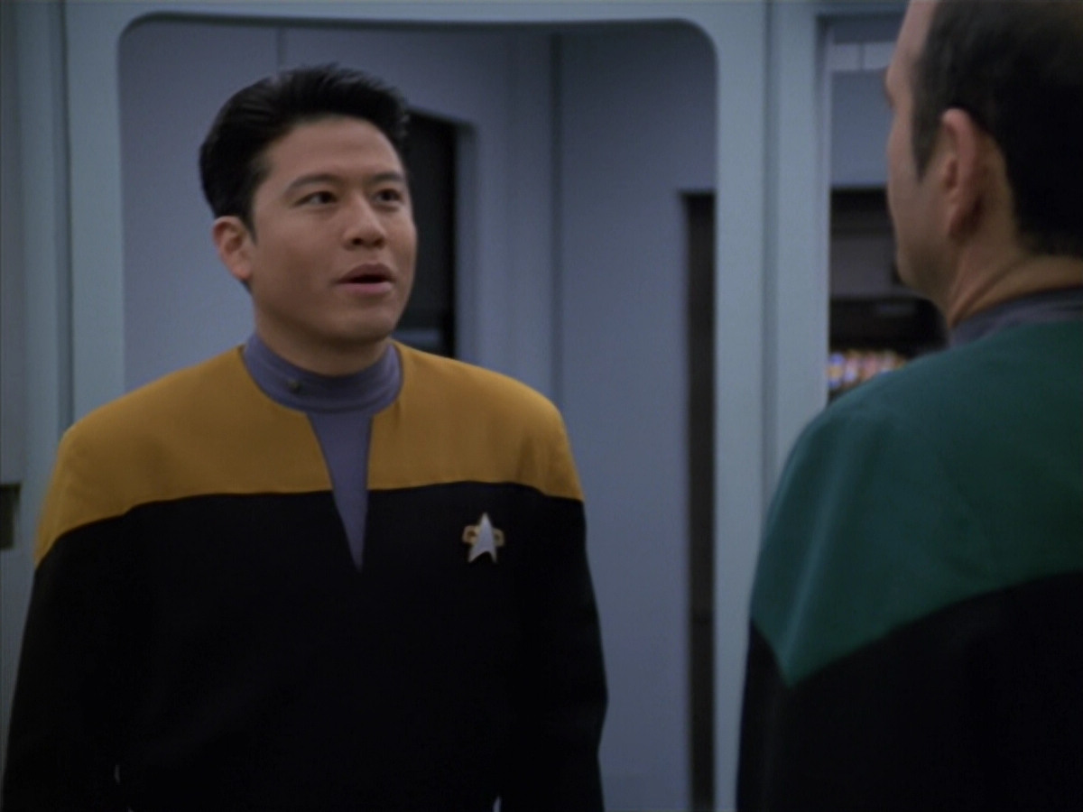 extant_StarTrek_VOY_5x25-Warhead_03621.jpg