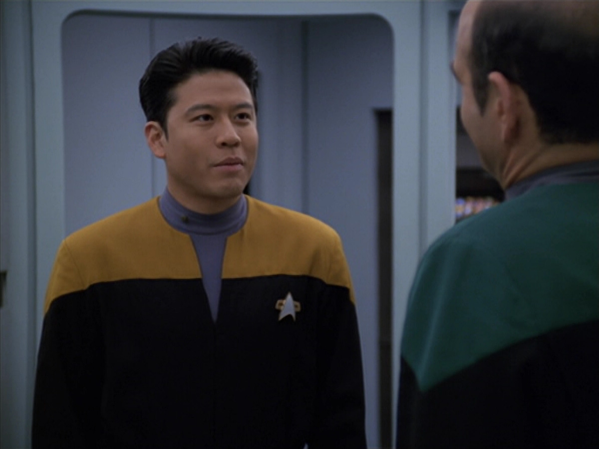 extant_StarTrek_VOY_5x25-Warhead_03624.jpg