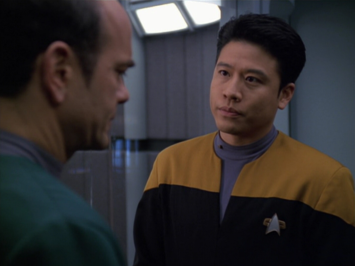 extant_StarTrek_VOY_5x25-Warhead_03676.jpg