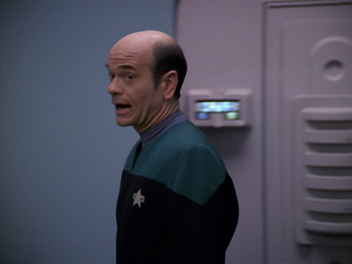 extant_StarTrek_VOY_5x25-Warhead_03680.jpg