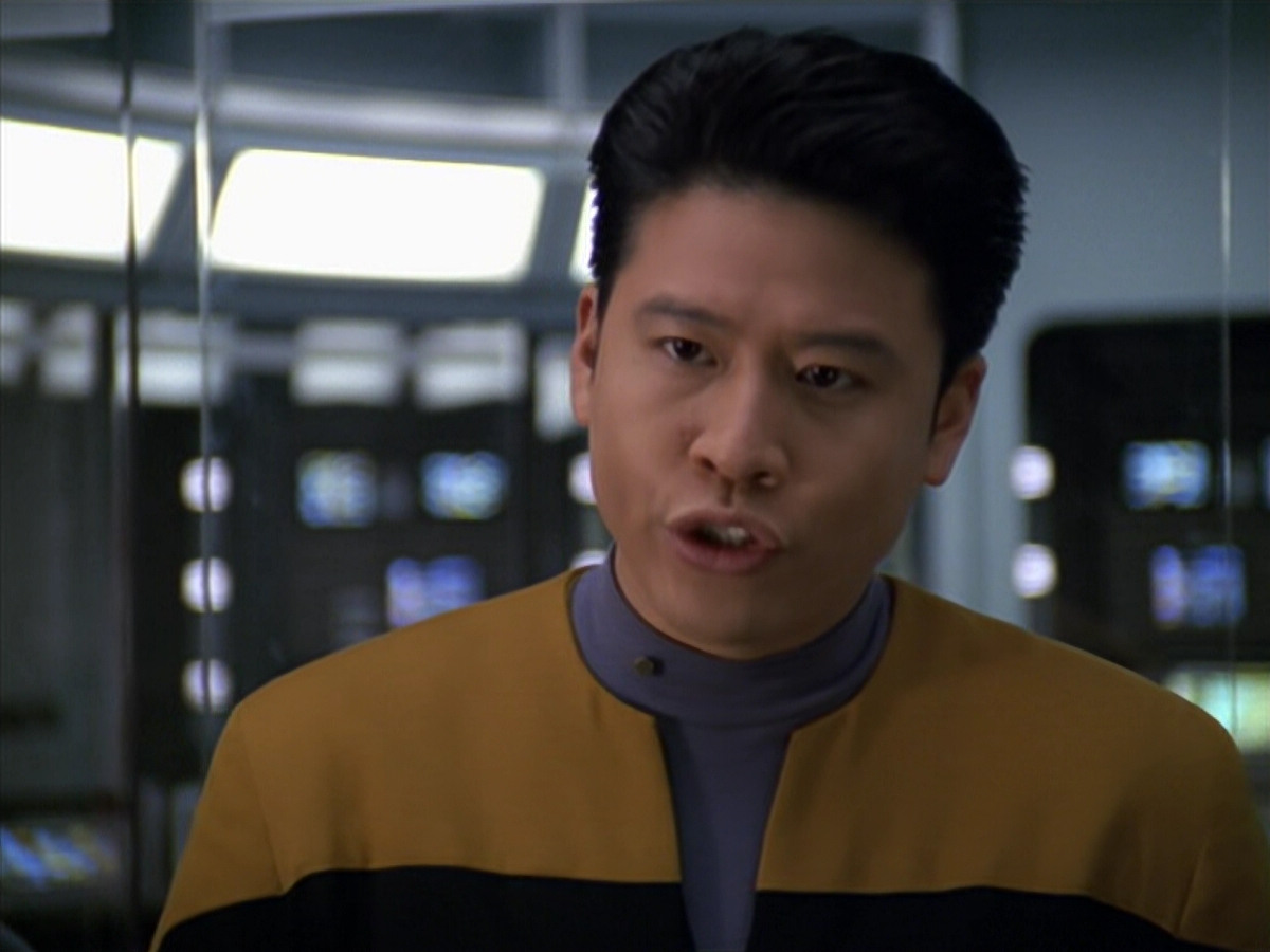 extant_StarTrek_VOY_5x25-Warhead_03688.jpg