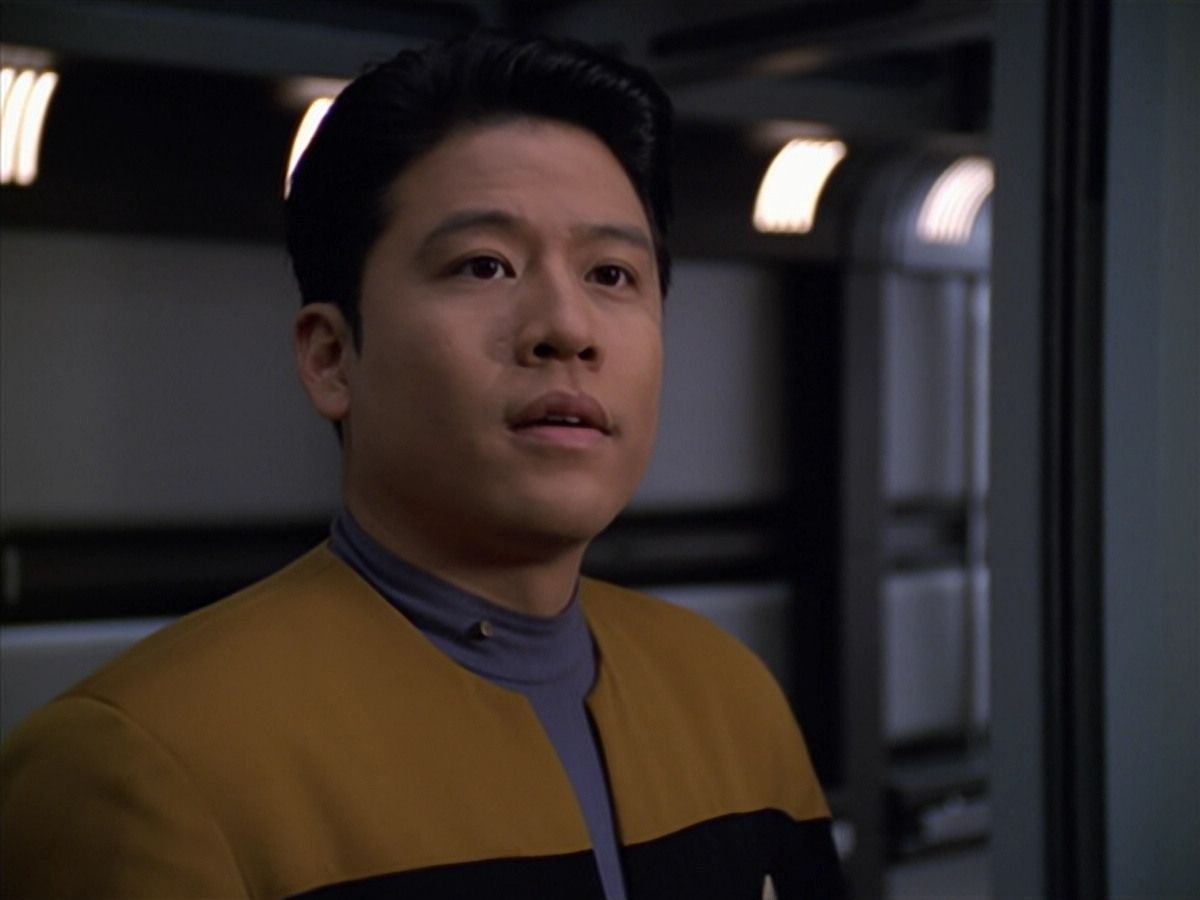 extant_StarTrek_VOY_5x25-Warhead_03722.jpg