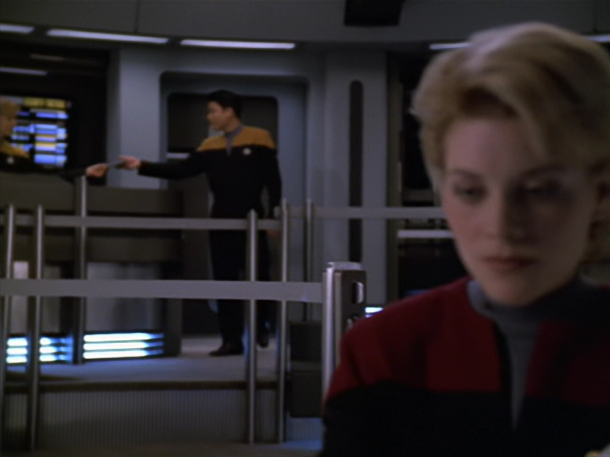 extant_StarTrek_VOY_5x25-Warhead_03735.jpg
