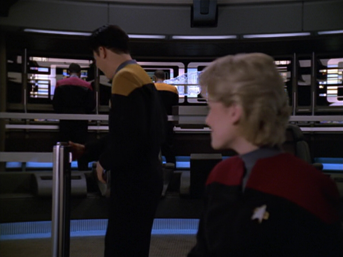 extant_StarTrek_VOY_5x25-Warhead_03805.jpg