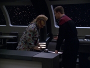 Filename=extant_StarTrek_VOY_5x25-Warhead_00037.jpg
Filesize=153KiB
Dimensions=1200x900
Date added=Nov 22, 2019 extant_StarTrek_VOY_5x25-Warhead_00037.jpg