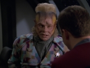 extant_StarTrek_VOY_5x25-Warhead_00050.jpg