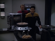 Filename=extant_StarTrek_VOY_5x25-Warhead_00102.jpg
Filesize=139KiB
Dimensions=1200x900
Date added=Nov 22, 2019 extant_StarTrek_VOY_5x25-Warhead_00102.jpg