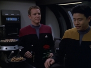 extant_StarTrek_VOY_5x25-Warhead_00105.jpg