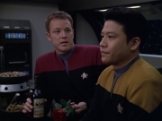 Filename=extant_StarTrek_VOY_5x25-Warhead_00119.jpg
Filesize=151KiB
Dimensions=1200x900
Date added=Nov 22, 2019 extant_StarTrek_VOY_5x25-Warhead_00119.jpg