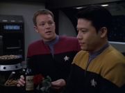 extant_StarTrek_VOY_5x25-Warhead_00121.jpg