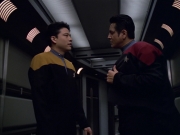 Filename=extant_StarTrek_VOY_5x25-Warhead_00285.jpg
Filesize=159KiB
Dimensions=1200x900
Date added=Nov 22, 2019 extant_StarTrek_VOY_5x25-Warhead_00285.jpg