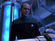 Filename=extant_StarTrek_VOY_5x25-Warhead_00844.jpg
Filesize=175KiB
Dimensions=1200x900
Date added=Nov 22, 2019 extant_StarTrek_VOY_5x25-Warhead_00844.jpg