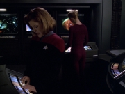 Filename=extant_StarTrek_VOY_5x25-Warhead_00918.jpg
Filesize=163KiB
Dimensions=1200x900
Date added=Nov 22, 2019 extant_StarTrek_VOY_5x25-Warhead_00918.jpg