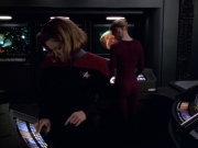 Filename=extant_StarTrek_VOY_5x25-Warhead_00926.jpg
Filesize=166KiB
Dimensions=1200x900
Date added=Nov 22, 2019 extant_StarTrek_VOY_5x25-Warhead_00926.jpg