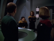 extant_StarTrek_VOY_5x25-Warhead_01000.jpg
