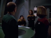 extant_StarTrek_VOY_5x25-Warhead_01002.jpg