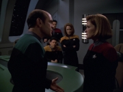 extant_StarTrek_VOY_5x25-Warhead_01009.jpg