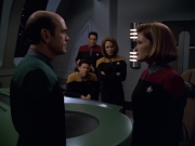 extant_StarTrek_VOY_5x25-Warhead_01011.jpg