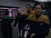 extant_StarTrek_VOY_5x25-Warhead_01140.jpg