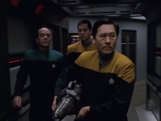 extant_StarTrek_VOY_5x25-Warhead_01143.jpg