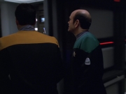 extant_StarTrek_VOY_5x25-Warhead_01152.jpg