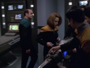 extant_StarTrek_VOY_5x25-Warhead_01158.jpg