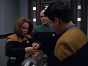 Filename=extant_StarTrek_VOY_5x25-Warhead_01178.jpg
Filesize=153KiB
Dimensions=1200x900
Date added=Nov 22, 2019 extant_StarTrek_VOY_5x25-Warhead_01178.jpg