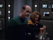 Filename=extant_StarTrek_VOY_5x25-Warhead_01201.jpg
Filesize=153KiB
Dimensions=1200x900
Date added=Nov 22, 2019 extant_StarTrek_VOY_5x25-Warhead_01201.jpg
