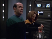Filename=extant_StarTrek_VOY_5x25-Warhead_01202.jpg
Filesize=155KiB
Dimensions=1200x900
Date added=Nov 22, 2019 extant_StarTrek_VOY_5x25-Warhead_01202.jpg