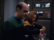 Filename=extant_StarTrek_VOY_5x25-Warhead_01204.jpg
Filesize=152KiB
Dimensions=1200x900
Date added=Nov 22, 2019 extant_StarTrek_VOY_5x25-Warhead_01204.jpg