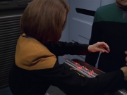 Filename=extant_StarTrek_VOY_5x25-Warhead_01219.jpg
Filesize=143KiB
Dimensions=1200x900
Date added=Nov 22, 2019 extant_StarTrek_VOY_5x25-Warhead_01219.jpg
