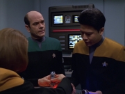 Filename=extant_StarTrek_VOY_5x25-Warhead_01228.jpg
Filesize=153KiB
Dimensions=1200x900
Date added=Nov 22, 2019 extant_StarTrek_VOY_5x25-Warhead_01228.jpg