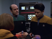 Filename=extant_StarTrek_VOY_5x25-Warhead_01229.jpg
Filesize=161KiB
Dimensions=1200x900
Date added=Nov 22, 2019 extant_StarTrek_VOY_5x25-Warhead_01229.jpg