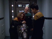 Filename=extant_StarTrek_VOY_5x25-Warhead_01250.jpg
Filesize=145KiB
Dimensions=1200x900
Date added=Nov 22, 2019 extant_StarTrek_VOY_5x25-Warhead_01250.jpg