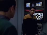 Filename=extant_StarTrek_VOY_5x25-Warhead_01314.jpg
Filesize=147KiB
Dimensions=1200x900
Date added=Nov 22, 2019 extant_StarTrek_VOY_5x25-Warhead_01314.jpg