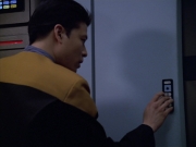 Filename=extant_StarTrek_VOY_5x25-Warhead_01355.jpg
Filesize=127KiB
Dimensions=1200x900
Date added=Nov 22, 2019 extant_StarTrek_VOY_5x25-Warhead_01355.jpg