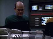Filename=extant_StarTrek_VOY_5x25-Warhead_01367.jpg
Filesize=156KiB
Dimensions=1200x900
Date added=Nov 22, 2019 extant_StarTrek_VOY_5x25-Warhead_01367.jpg
