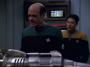 Filename=extant_StarTrek_VOY_5x25-Warhead_01370.jpg
Filesize=158KiB
Dimensions=1200x900
Date added=Nov 22, 2019 extant_StarTrek_VOY_5x25-Warhead_01370.jpg