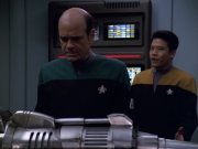 Filename=extant_StarTrek_VOY_5x25-Warhead_01374.jpg
Filesize=161KiB
Dimensions=1200x900
Date added=Nov 22, 2019 extant_StarTrek_VOY_5x25-Warhead_01374.jpg