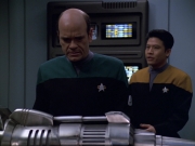 Filename=extant_StarTrek_VOY_5x25-Warhead_01375.jpg
Filesize=161KiB
Dimensions=1200x900
Date added=Nov 22, 2019 extant_StarTrek_VOY_5x25-Warhead_01375.jpg