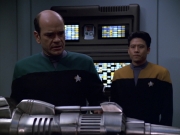 Filename=extant_StarTrek_VOY_5x25-Warhead_01388.jpg
Filesize=167KiB
Dimensions=1200x900
Date added=Nov 22, 2019 extant_StarTrek_VOY_5x25-Warhead_01388.jpg