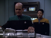 Filename=extant_StarTrek_VOY_5x25-Warhead_01394.jpg
Filesize=169KiB
Dimensions=1200x900
Date added=Nov 22, 2019 extant_StarTrek_VOY_5x25-Warhead_01394.jpg